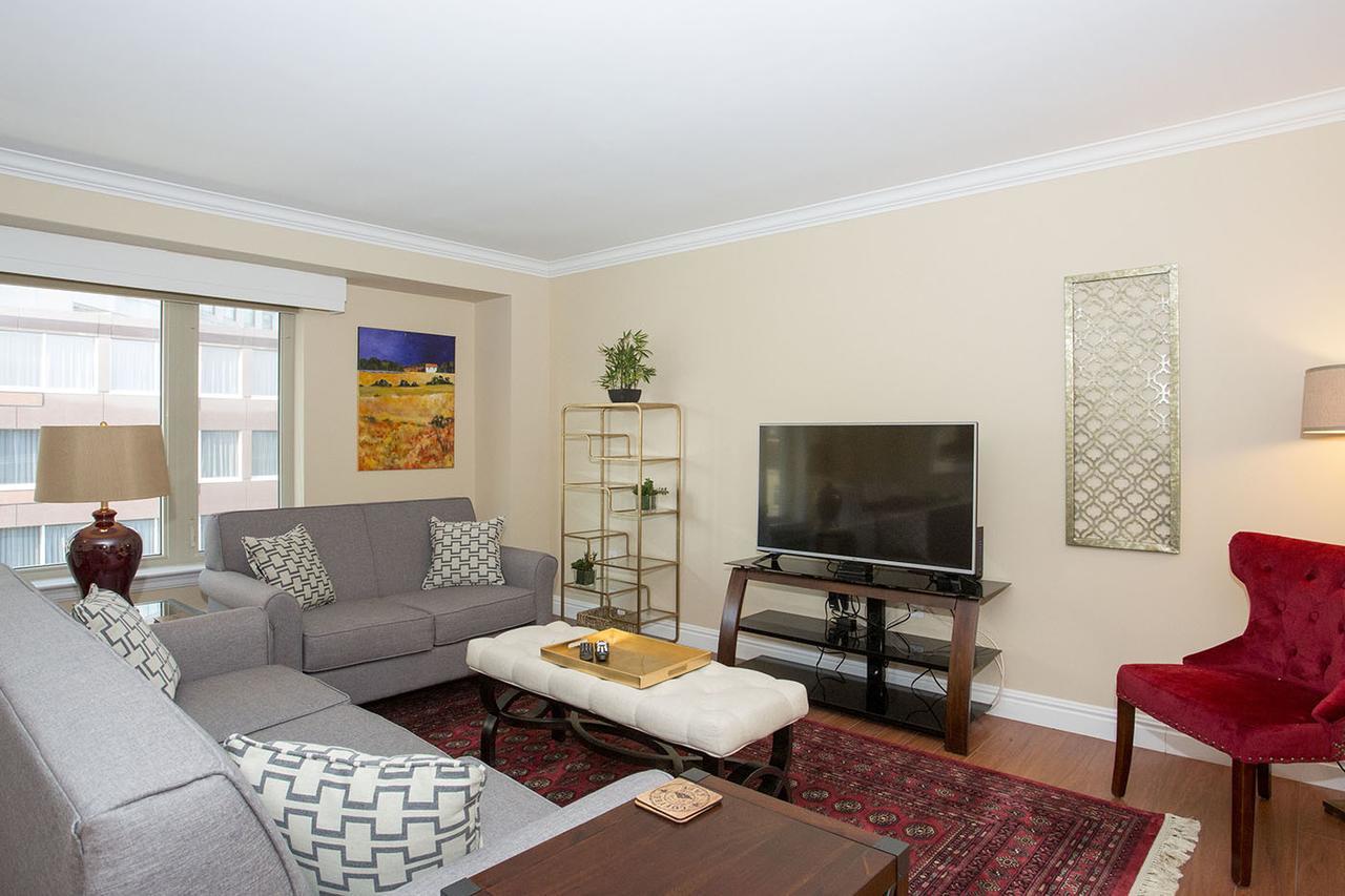 Apartment Moore Suites Salters Gate