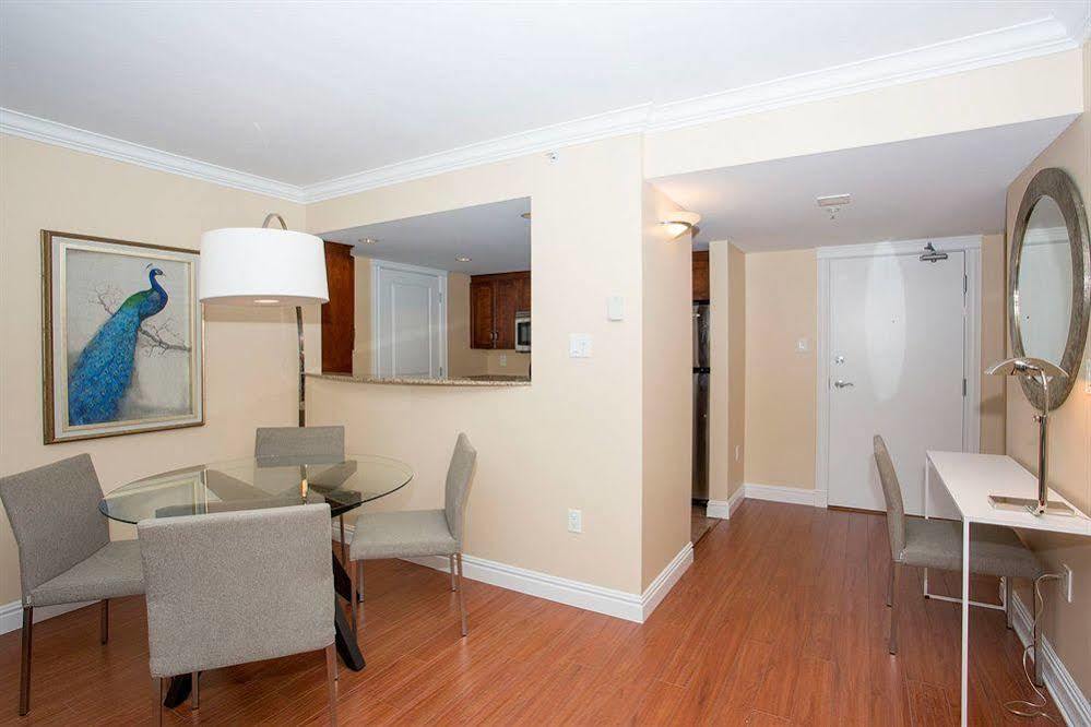 Moore Suites Salters Gate Apartment *