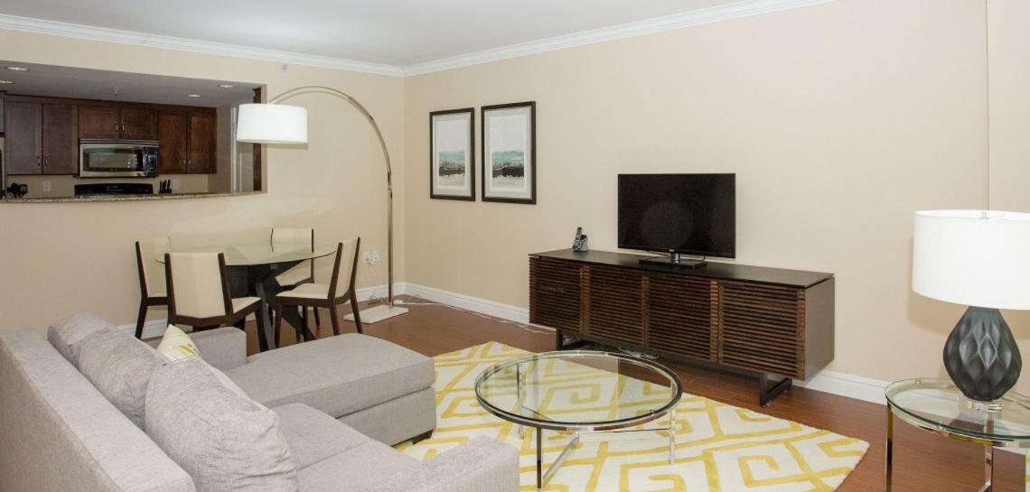 Apartment Moore Suites Salters Gate *